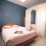 Дом отдыха Tres Jolie Maison Avec 2 Et Jardin Proche De Verdun *