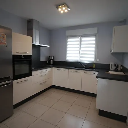 Maison Sur Meuse - Tres Jolie Maison Avec 2 Et Jardin Proche De Verdun - Gere Par Prestazen Services Ferienhaus