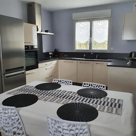 Tres Jolie Maison Avec 2 Et Jardin Proche De Verdun Casa vacanze *